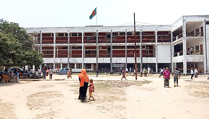 ঠাকুরগাঁওয়ে প্রিজাইডিং অফিসার হত্যা মামলায় ১২৩ আসামির খালাস