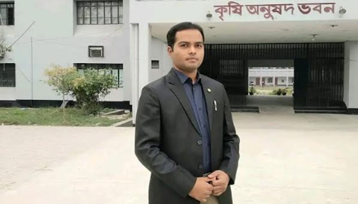 রাবিতে প্রভাষক পদে নিয়োগ পেলেন প্রধানমন্ত্রী স্বর্ণপদকপ্রাপ্ত সেই আশিক