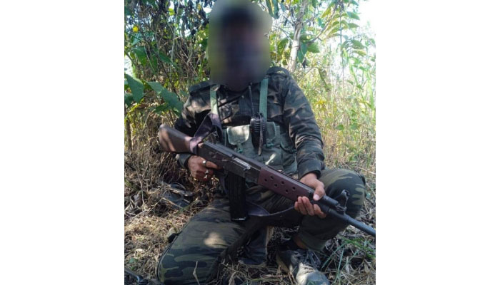 খাগড়াছড়িতে সেনাবাহিনীর অভিযান, অস্ত্রসহ সন্ত্রাসী গ্রেপ্তার খাগড়াছড়িতে সেনাবাহিনীর অভিযান, অস্ত্রসহ সন্ত্রাসী গ্রেপ্তার