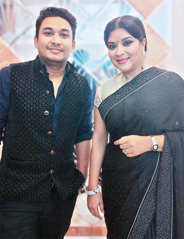 মুগ্ধতা ছড়ালেন অনুপমা মুক্তি ও জয় মুগ্ধতা ছড়ালেন অনুপমা মুক্তি ও জয়