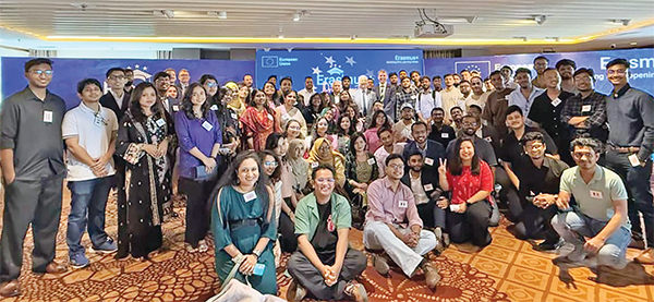 ইরাসমাস মুন্ডাস স্কলারশিপ পেয়েছে ১৫৯ বাংলাদেশি ইরাসমাস মুন্ডাস স্কলারশিপ পেয়েছে ১৫৯ বাংলাদেশি