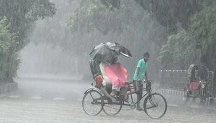 তিন বিভাগে ভারী বৃষ্টির আভাস তিন বিভাগে ভারী বৃষ্টির আভাস
