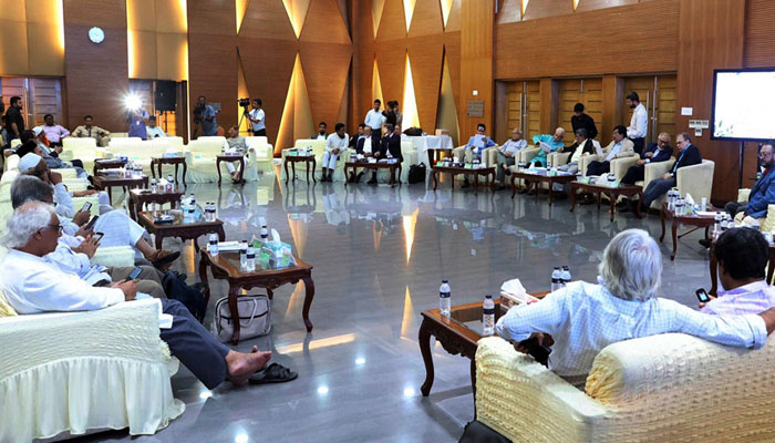 রাজনৈতিক দলগুলোর কাছে জুলাই খসড়া পাঠালো ঐকমত্য কমিশন রাজনৈতিক দলগুলোর কাছে জুলাই খসড়া পাঠালো ঐকমত্য কমিশন