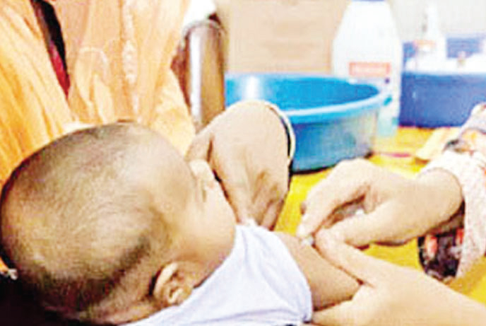 শিশু-কিশোররা টাইফয়েডের টিকা পাবে অক্টোবরে শিশু-কিশোররা টাইফয়েডের টিকা পাবে অক্টোবরে