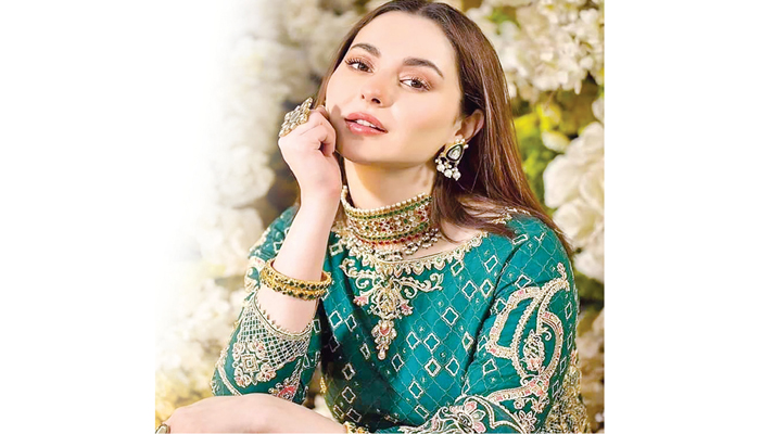 বিশ্বের সুন্দরী অভিনেত্রীর তালিকায় হানিয়া আমির বিশ্বের সুন্দরী অভিনেত্রীর তালিকায় হানিয়া আমির