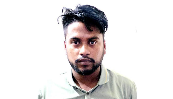 নারায়নগঞ্জে পাসপোর্ট করতে এসে রোহিঙ্গা তরুণ গ্রেপ্তার নারায়নগঞ্জে পাসপোর্ট করতে এসে রোহিঙ্গা তরুণ গ্রেপ্তার