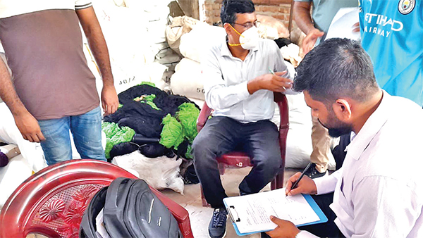 অবৈধ গ্যাস সংযোগ বিচ্ছিন্নকরণে তিতাস গ্যাসের মোবাইল কোর্ট অভিযান