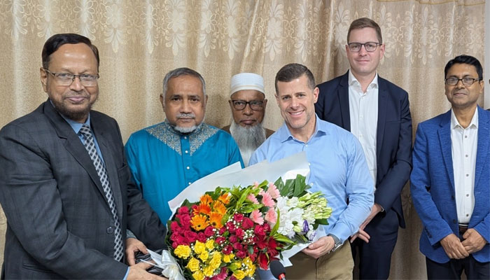 জামায়াত কার্যালয়ে আইআরআই প্রতিনিধি দলের সৌজন্য সাক্ষাৎ