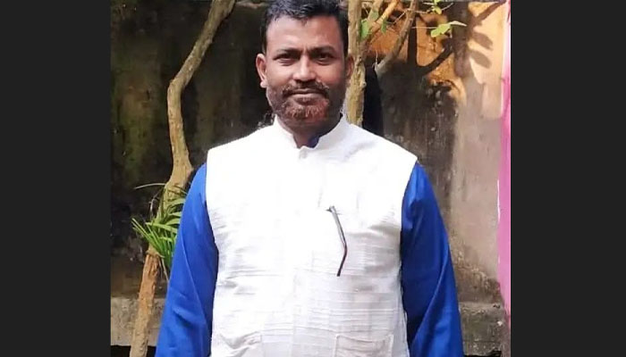 কোম্পানীগঞ্জে ‘সেভেন হত্যা’ মামলায় আ.লীগ নেতা গ্রেপ্তার কোম্পানীগঞ্জে ‘সেভেন হত্যা’ মামলায় আ.লীগ নেতা গ্রেপ্তার