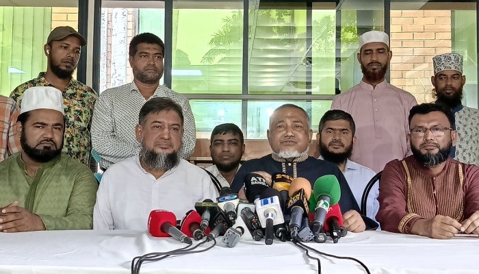 মির্জা ফখরুলের স্বাস্থ্যের খোঁজ নিতে হাসপাতালে জামায়াত নেতারা মির্জা ফখরুলের স্বাস্থ্যের খোঁজ নিতে হাসপাতালে জামায়াত নেতারা