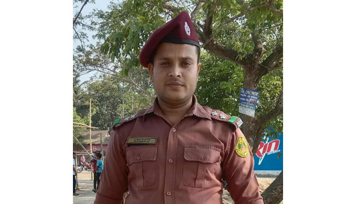 প্রেমের প্রস্তাব প্রত্যাখ্যান, ছাত্রীকে জবাই করে হত্যাচেষ্টা প্রেমের প্রস্তাব প্রত্যাখ্যান, ছাত্রীকে জবাই করে হত্যাচেষ্টা