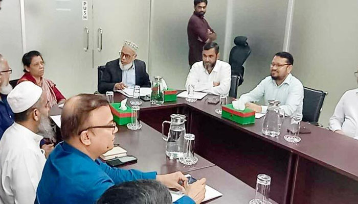 রবিবারই ঘোষণা হতে পারে জাতীয় নির্বাচনের রোডম্যাপ: ইসি সানাউল্লাহ রবিবারই ঘোষণা হতে পারে জাতীয় নির্বাচনের রোডম্যাপ: ইসি সানাউল্লাহ