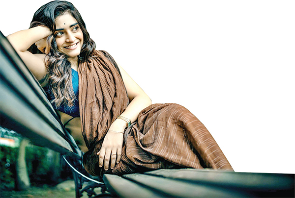 ভক্তদের সুখবর দিলেন মানসী ভক্তদের সুখবর দিলেন মানসী