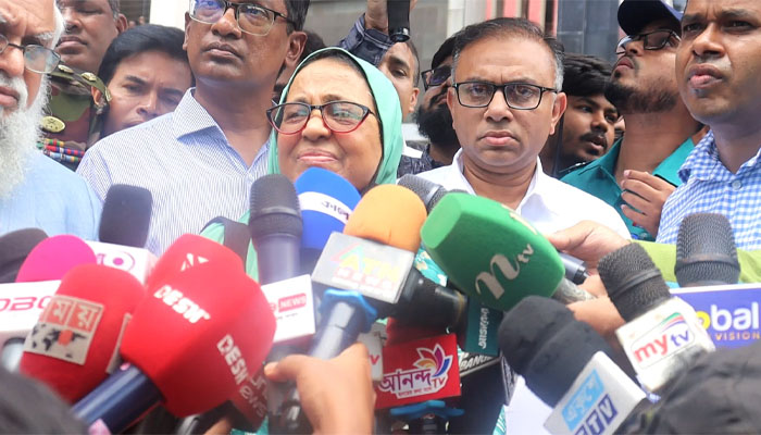 রংপুর মেডিকেল পরিদর্শনে স্বাস্থ্য উপদেষ্টা, সেবার মানোন্নয়নে আশ্বাস রংপুর মেডিকেল পরিদর্শনে স্বাস্থ্য উপদেষ্টা, সেবার মানোন্নয়নে আশ্বাস