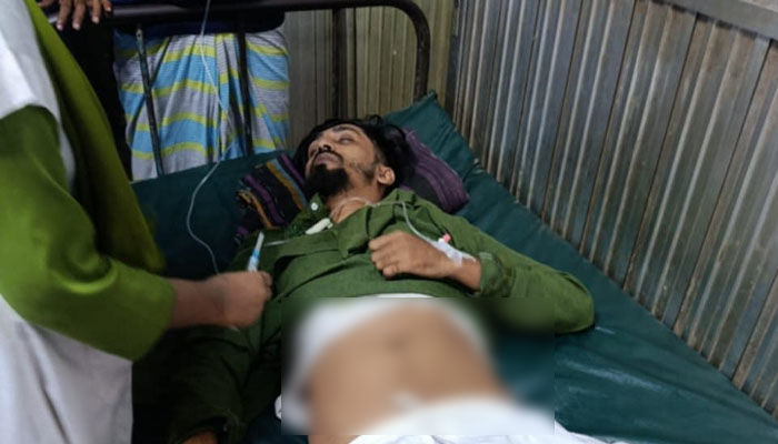 নারায়ণগঞ্জে ধর্ষণে বাধা, সাবেক ছাত্রদল নেতাকে হত্যাচেষ্টার অভিযোগ নারায়ণগঞ্জে ধর্ষণে বাধা, সাবেক ছাত্রদল নেতাকে হত্যাচেষ্টার অভিযোগ