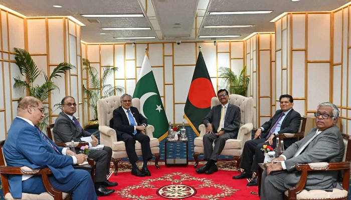 তৌহিদ-ইসহাক দ্বিপক্ষীয় বৈঠক শুরু তৌহিদ-ইসহাক দ্বিপক্ষীয় বৈঠক শুরু