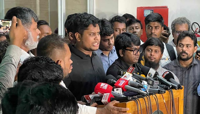 রুমিন ফারহানা বিএনপির আওয়ামী লীগ বিষয়ক সম্পাদক: হাসনাত রুমিন ফারহানা বিএনপির আওয়ামী লীগ বিষয়ক সম্পাদক: হাসনাত