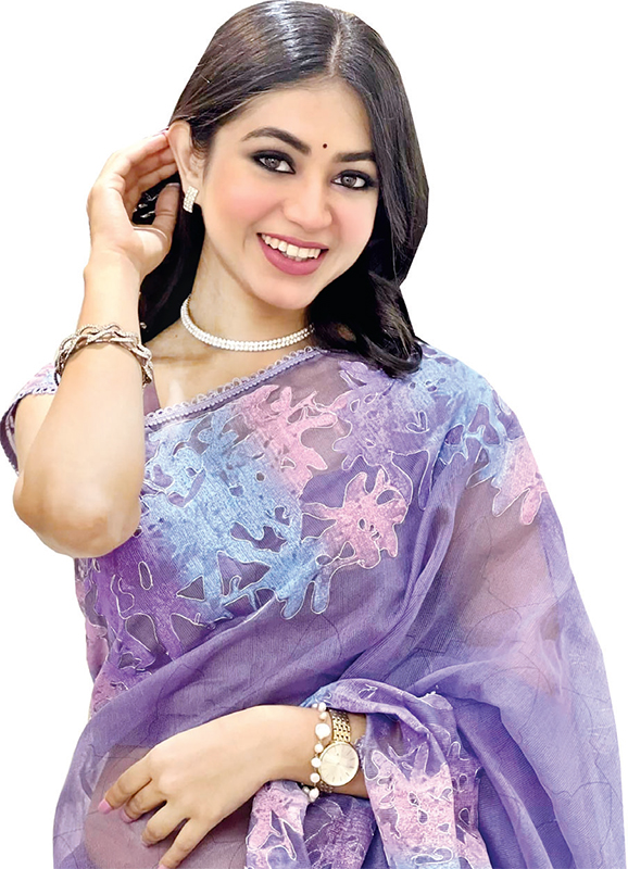 উর্বীসহ তিন তারকার এক রাতের ঘটনায় ‘বিনোদিনী’ উর্বীসহ তিন তারকার এক রাতের ঘটনায় ‘বিনোদিনী’