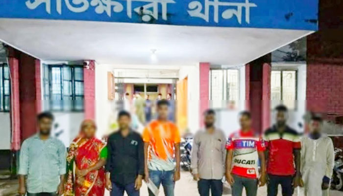 ৫ বাংলাদেশিকে বিজিবির কাছে হস্তান্তর করল বিএসএফ ৫ বাংলাদেশিকে বিজিবির কাছে হস্তান্তর করল বিএসএফ