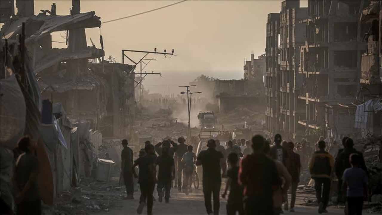 গাজায় মানবিক সহায়তা নিতে গিয়ে নিহত ১৩ গাজায় মানবিক সহায়তা নিতে গিয়ে নিহত ১৩