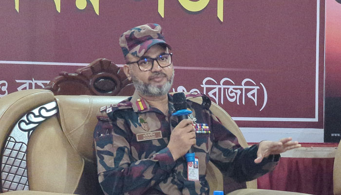 ‘মানবিক কারণে রোহিঙ্গাদের প্রবেশের সুযোগ দেওয়া হয়েছে’ ‘মানবিক কারণে রোহিঙ্গাদের প্রবেশের সুযোগ দেওয়া হয়েছে’