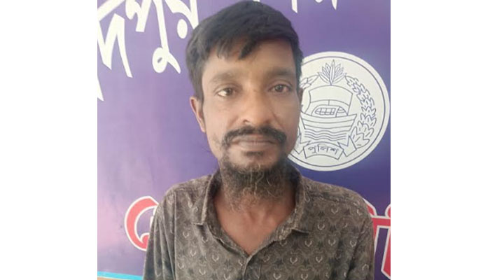 চাঁদপুরে পুলিশের অভিযানে আইস ও ইয়াবাসহ আটক ১ চাঁদপুরে পুলিশের অভিযানে আইস ও ইয়াবাসহ আটক ১