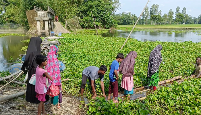 ৮ বছরেও কুড়িগ্রামে বিধ্বস্ত ব্রিজের সংস্কার নেই ৮ বছরেও কুড়িগ্রামে বিধ্বস্ত ব্রিজের সংস্কার নেই