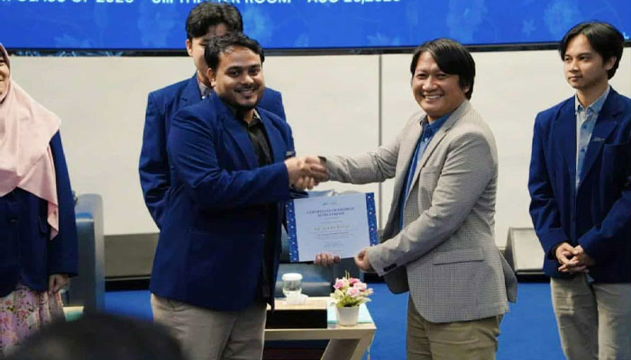 ইন্দোনেশিয়ায় তিনটি একাডেমিক সম্মাননা অর্জন রাবি শিক্ষার্থীর