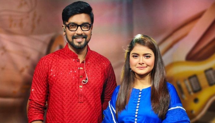 মুগ্ধতা ছড়ালেন রাজীব-বৃষ্টি মুগ্ধতা ছড়ালেন রাজীব-বৃষ্টি