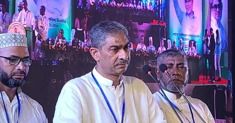 নুরুর ওপর হামলা ফেব্রুয়ারির নির্বাচনের বিরুদ্ধে ষড়যন্ত্র : এ্যানি নুরুর ওপর হামলা ফেব্রুয়ারির নির্বাচনের বিরুদ্ধে ষড়যন্ত্র : এ্যানি