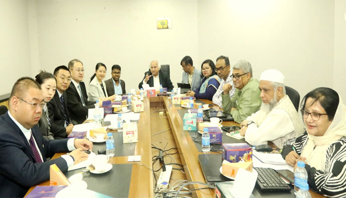 ইউজিসি চেয়ারম্যানের সঙ্গে চীনের প্রতিনিধিদলের সাক্ষাৎ