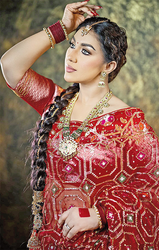 অর্থকষ্টে ভুগছেন অপু বিশ্বাস অর্থকষ্টে ভুগছেন অপু বিশ্বাস