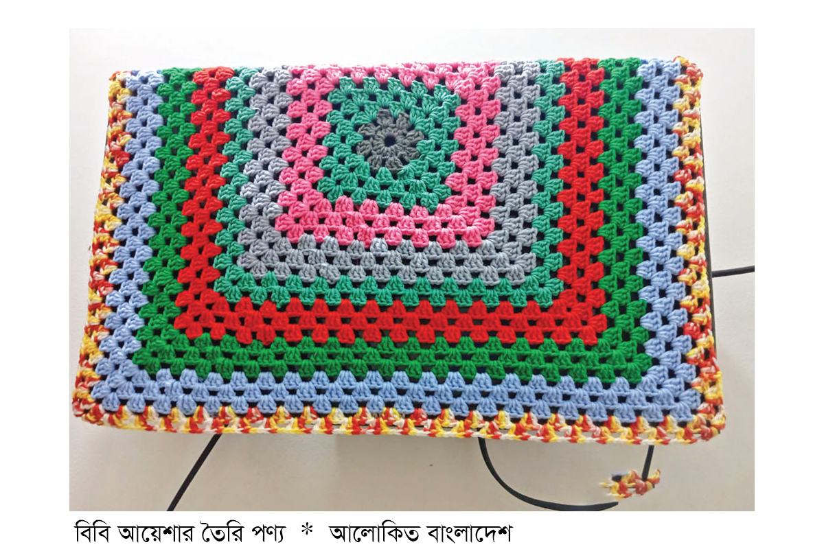 হস্তশিল্পে নারী উদ্যোক্তা স্বাবলম্বী