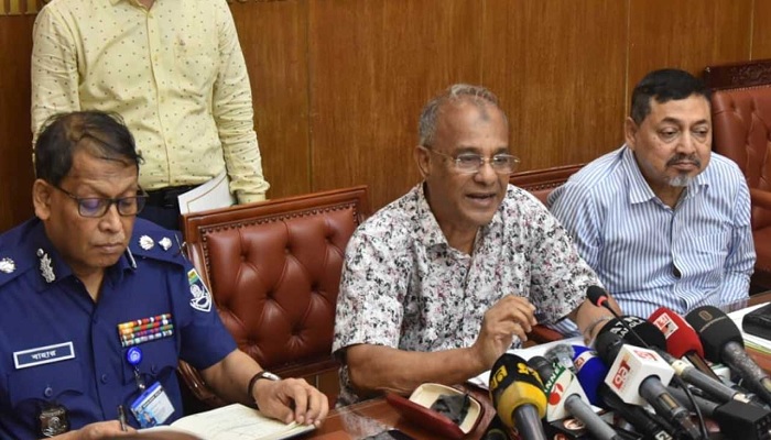 ঐক্যে ফাটল ধরলে ফ্যাসিস্টের দোসররা নৈরাজ্য সৃষ্টি করতে পারে ঐক্যে ফাটল ধরলে ফ্যাসিস্টের দোসররা নৈরাজ্য সৃষ্টি করতে পারে