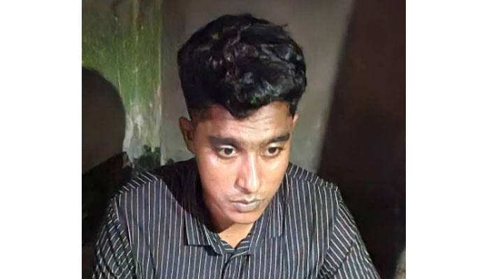 ঈশ্বরদীতে গৃহবধূর রহস্যজনক মৃত্যু, স্বামী আটক