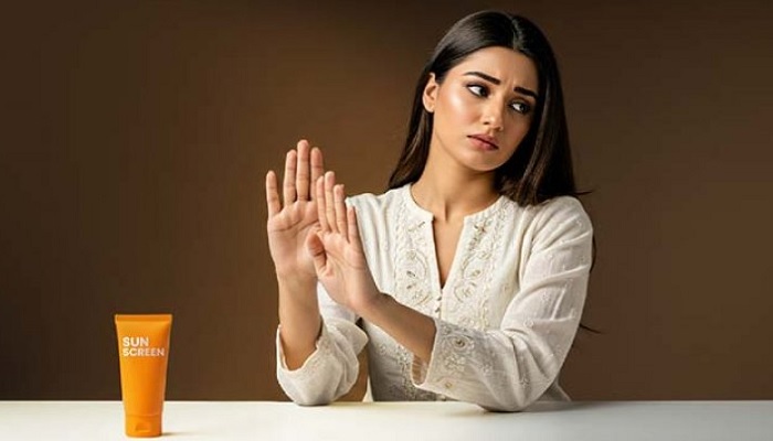 সানস্ক্রিন ব্যবহারে অনীহা সানস্ক্রিন ব্যবহারে অনীহা