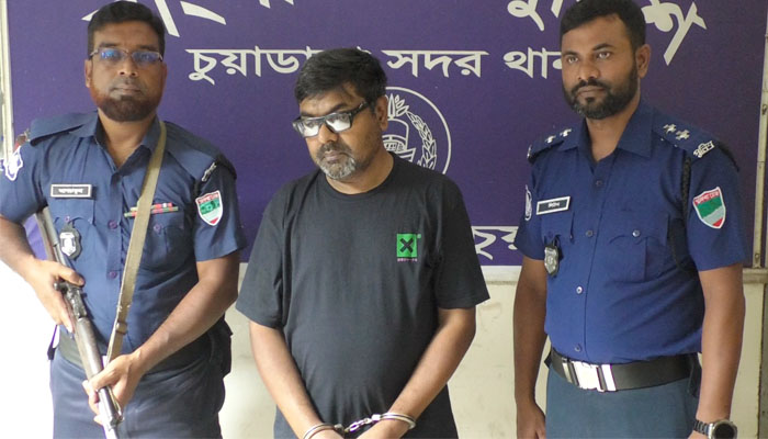 সাবেক এমপি শিখরের ভাই হিসাম চুয়াডাঙ্গায় গ্রেপ্তার সাবেক এমপি শিখরের ভাই হিসাম চুয়াডাঙ্গায় গ্রেপ্তার