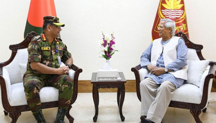 সেনাপ্রধানের আশ্বাস: অন্তর্বর্তী সরকারের প্রতি পূর্ণ সহযোগিতা থাকবে সেনাপ্রধানের আশ্বাস: অন্তর্বর্তী সরকারের প্রতি পূর্ণ সহযোগিতা থাকবে