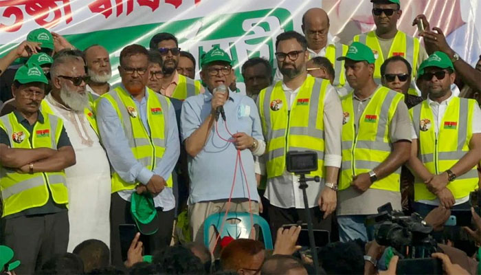 ফ্যাসিস্ট আওয়ামী লীগ ভারতবর্ষ থেকে গুজব ছড়াচ্ছে: মির্জা ফখরুল ফ্যাসিস্ট আওয়ামী লীগ ভারতবর্ষ থেকে গুজব ছড়াচ্ছে: মির্জা ফখরুল