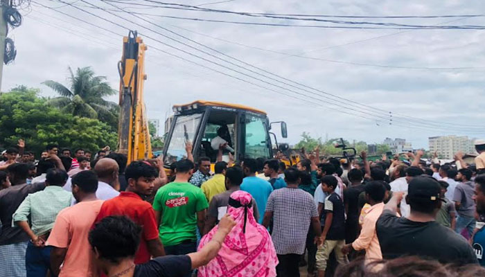 বাঁকখালী নদীর তীর উচ্ছেদ জনতার বাঁধায় পণ্ড বাঁকখালী নদীর তীর উচ্ছেদ জনতার বাঁধায় পণ্ড