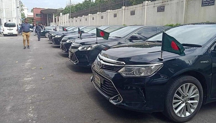 নতুন সরকারের মন্ত্রীদের জন্য কেনা হচ্ছে ৬০টি পাজেরো নতুন সরকারের মন্ত্রীদের জন্য কেনা হচ্ছে ৬০টি পাজেরো