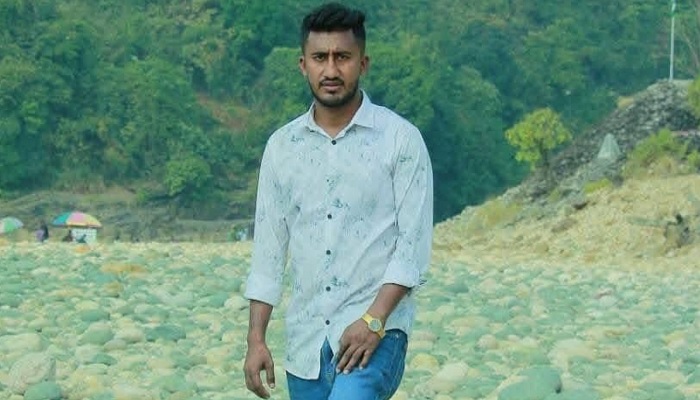 কক্সবাজার সৈকতের ঝাউবনে মিলল সাংবাদিকের ঝুলন্ত মরদেহ কক্সবাজার সৈকতের ঝাউবনে মিলল সাংবাদিকের ঝুলন্ত মরদেহ