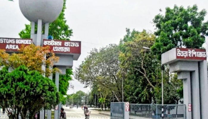 শ্রমিকদের দাবি মেনে খুলল উত্তরা ইপিজেড শ্রমিকদের দাবি মেনে খুলল উত্তরা ইপিজেড