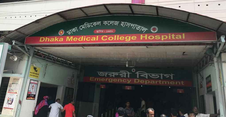 হানিফ ফ্লাইওভারে বাস-সিএনজি সংঘর্ষে নিহত ২ হানিফ ফ্লাইওভারে বাস-সিএনজি সংঘর্ষে নিহত ২