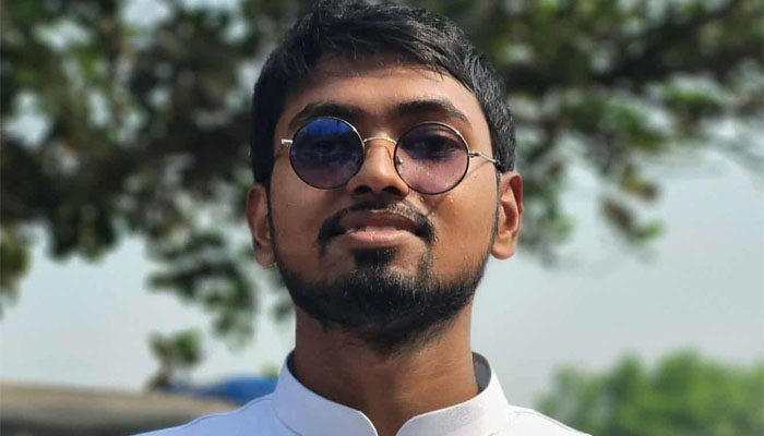 রাকসুতে শিবির প্যানেলে জুলাইয়ে চোখ হারানো দ্বীপ মাহবুব