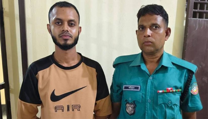 বিস্ফোরক মামলায় বেরোবি ছাত্রলীগ নেতা নাহিদ গ্রেপ্তার