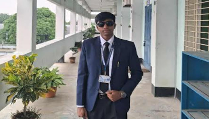 রাকসুতে শিবিরের সম্মিলিত শিক্ষার্থী জোটের প্রার্থী সনাতন ধর্মাবলম্বী সুজন