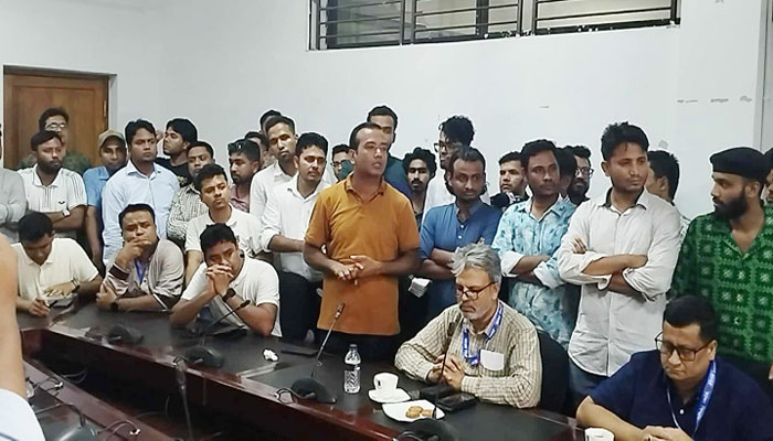 ঢাবি ভিসিকে ‘জামায়াতি প্রশাসন’ আখ্যা দিল ছাত্রদল