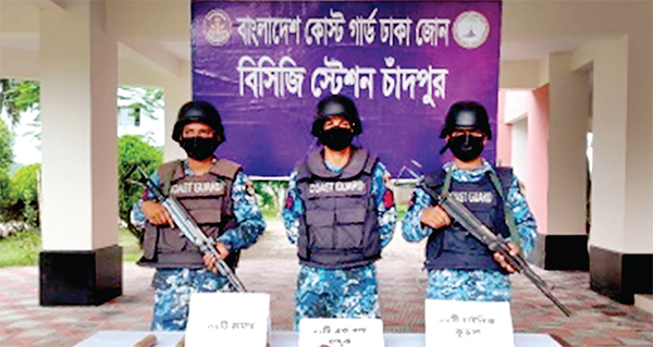 মোহনপুর লঞ্চঘাট থেকে আগ্নেয়াস্ত্র উদ্ধার