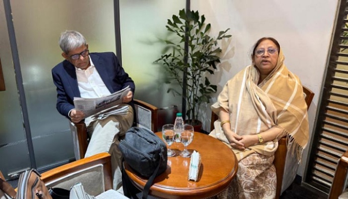 সহধর্মিণীর চিকিৎসায় সিঙ্গাপুর গেলেন মির্জা ফখরুল সহধর্মিণীর চিকিৎসায় সিঙ্গাপুর গেলেন মির্জা ফখরুল